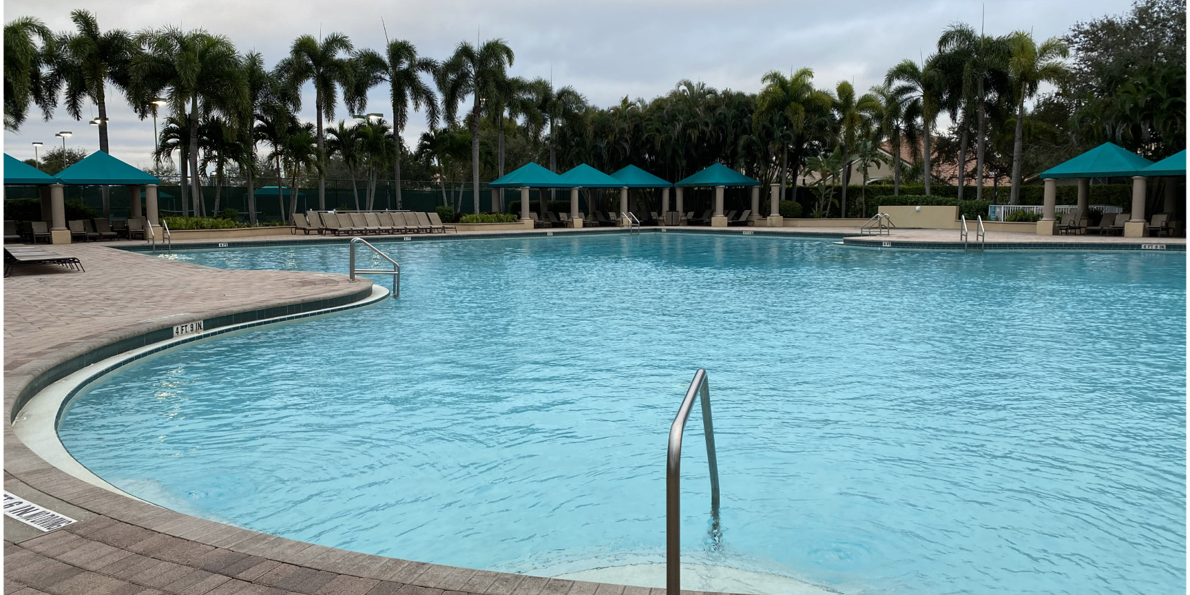 pembroke meadows pool